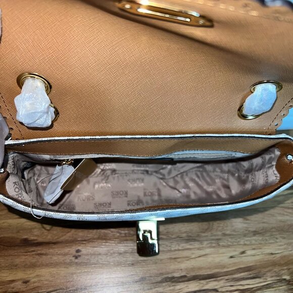 🤎Michael Kors Coated Canvas Shoulder or Crossbody Purse🤎 - Picture 7 of 17